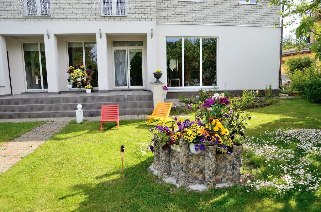 Oti Guesthouse Tallinn Luaran gambar